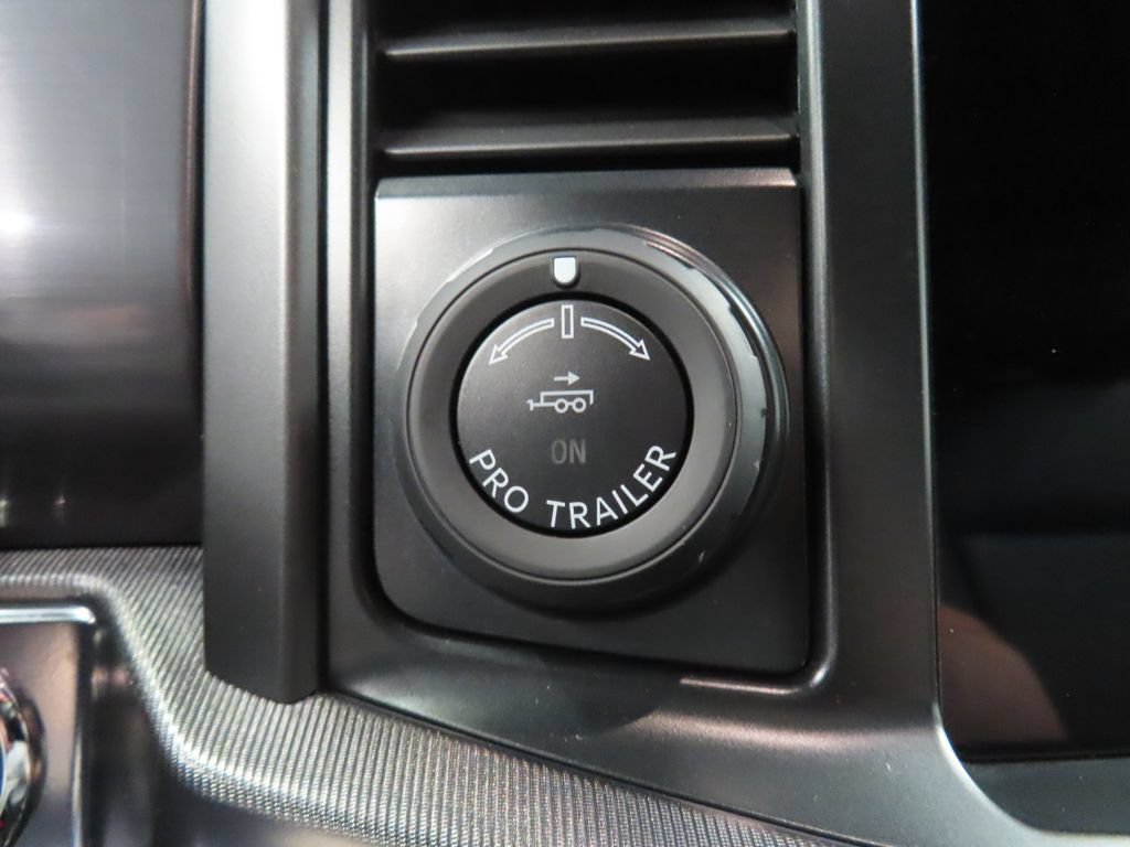 Used 2025 Ford F150 Lariat AWD/4WD image 62