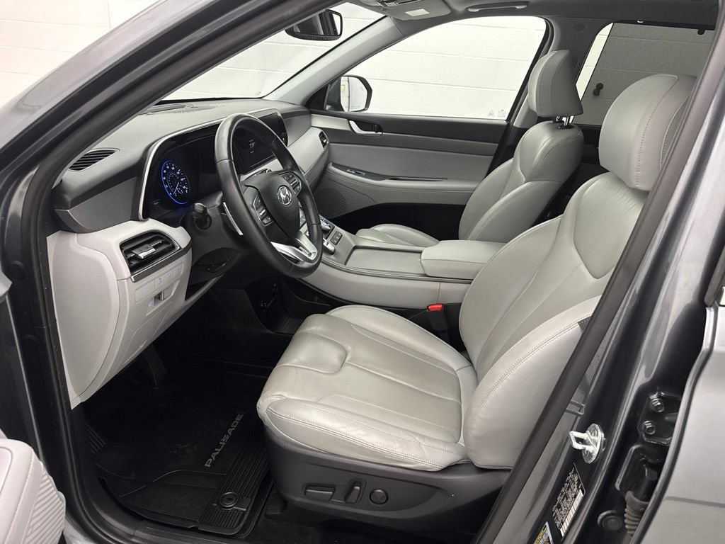Used 2022 Hyundai Palisade SEL w/ 8P Bench Seat Package AWD/4WD image 20