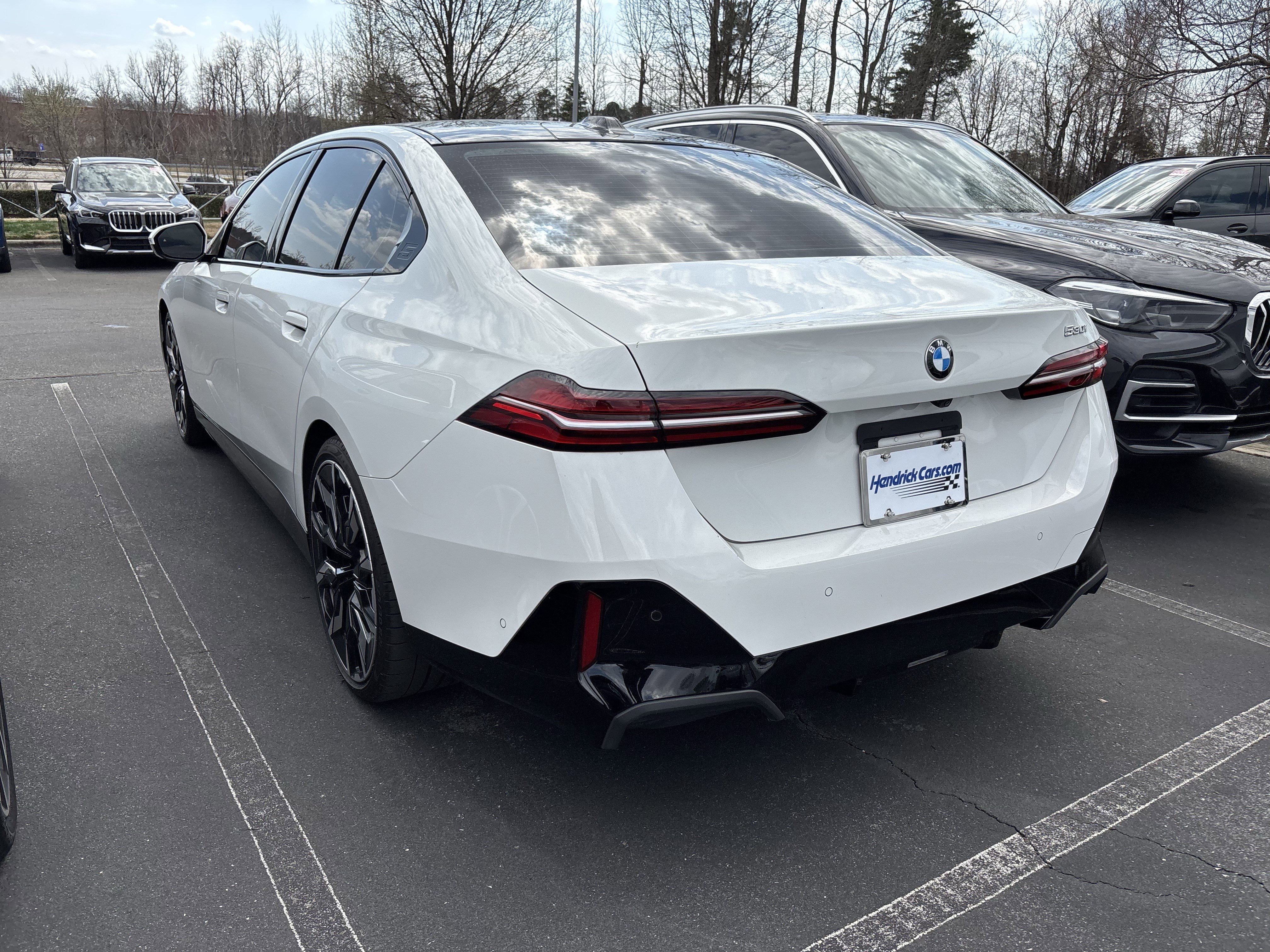 Certified 2024 BMW 530i 530i w/ Executive Package image 18