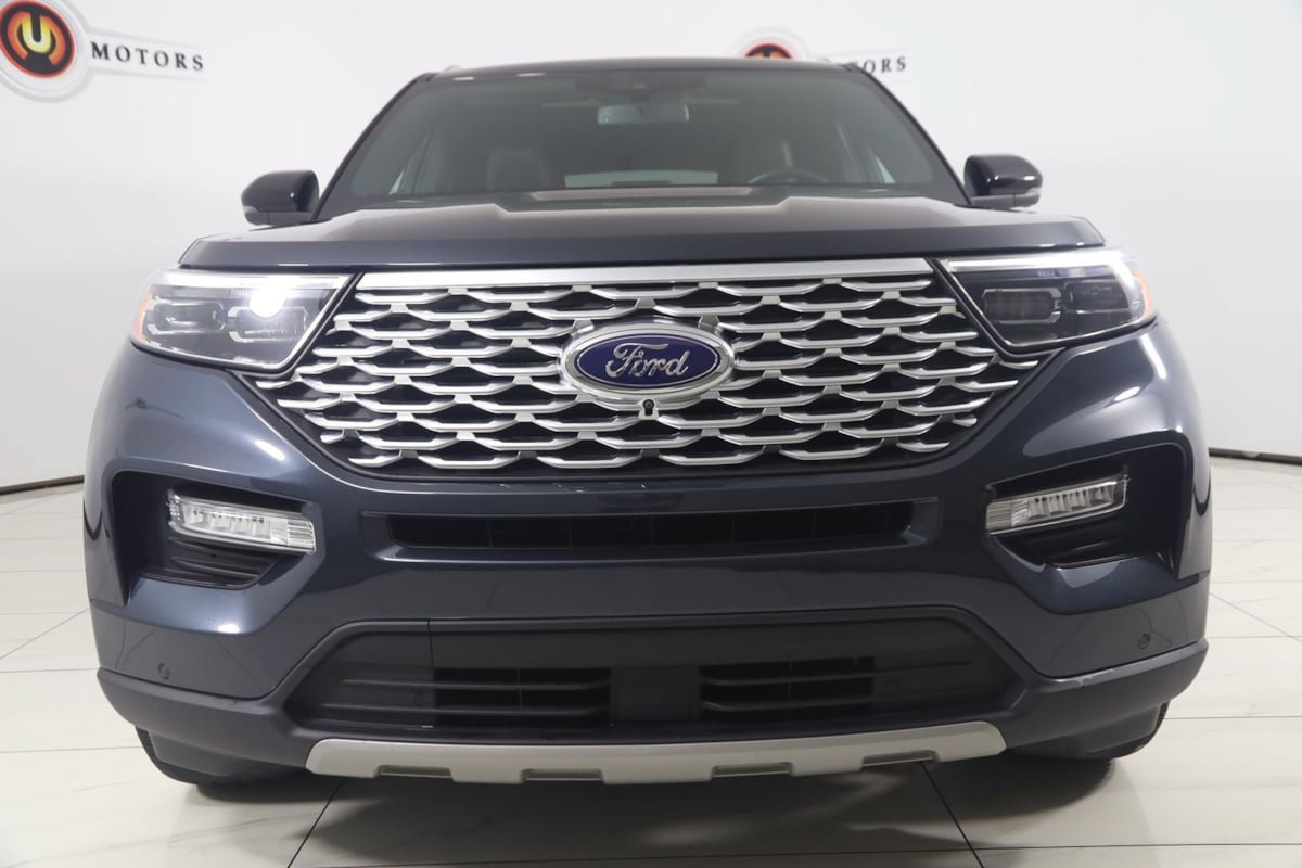Used 2022 Ford Explorer Platinum w/ Equipment Group 601A AWD/4WD image 57