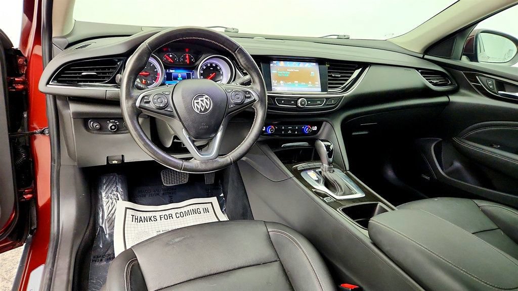 Used 2018 Buick Regal Essence w/ Driver Confidence Package #1 FWD image 12