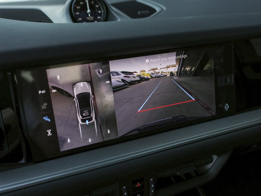 Certified 2026 Porsche Cayenne Coupe AWD/4WD image 24