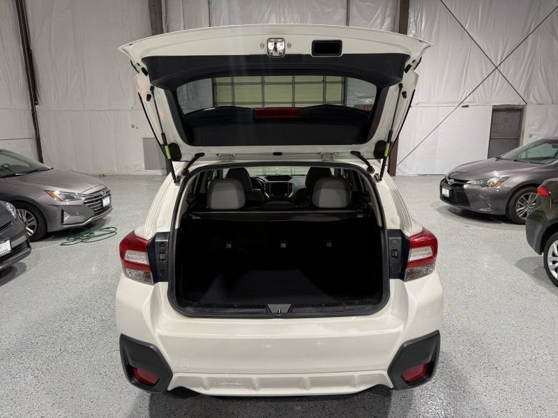 Used 2018 Subaru Crosstrek 2.0i Limited AWD/4WD image 9