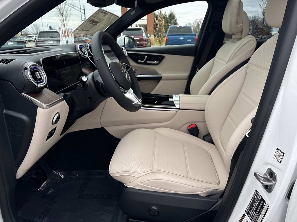 New 2026 Mercedes-Benz GLC 300 4MATIC image 18