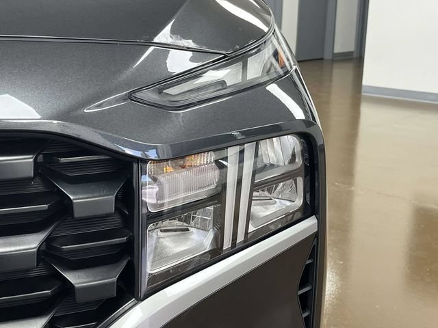 Certified 2023 Hyundai Santa Fe SEL AWD/4WD image 9