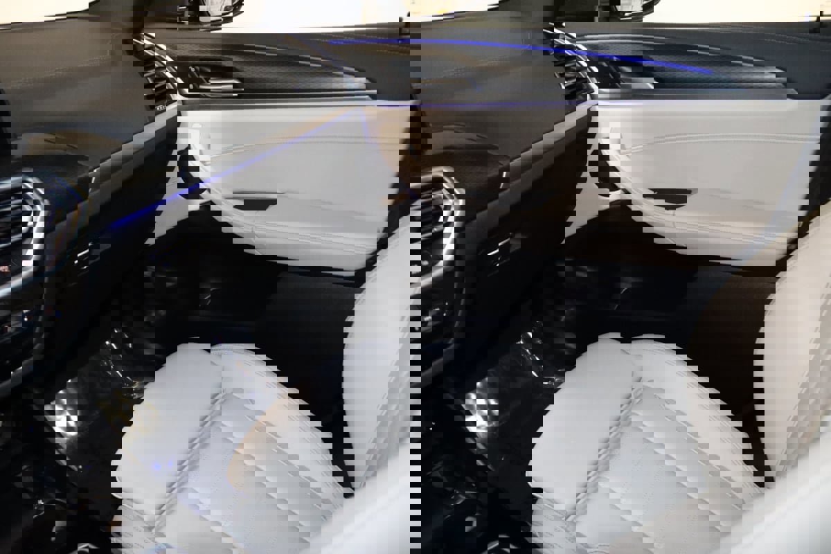 Used 2023 BMW X3 M40i w/ Premium Package image 49