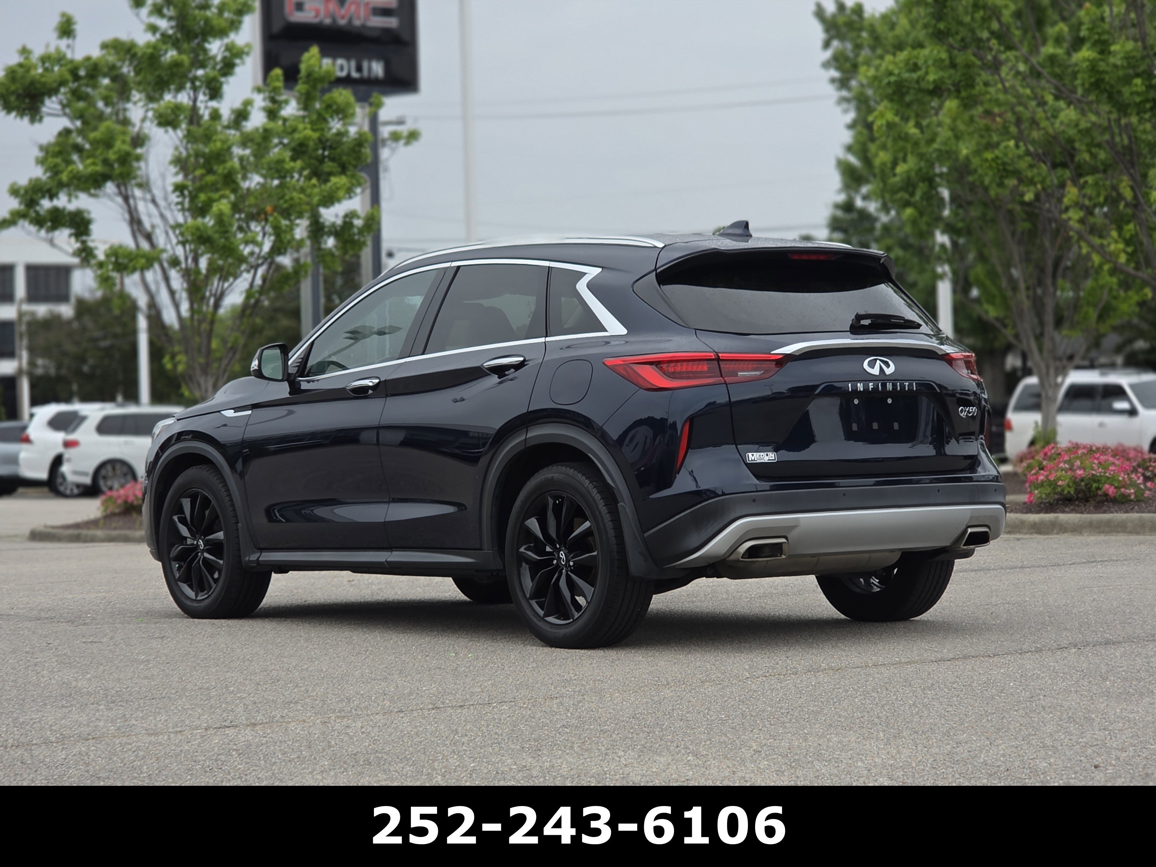 Used 2021 INFINITI QX50 Luxe FWD image 5