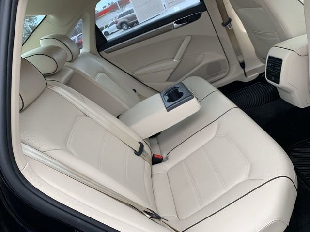Used 2018 Volkswagen Passat 2.0T SE image 12