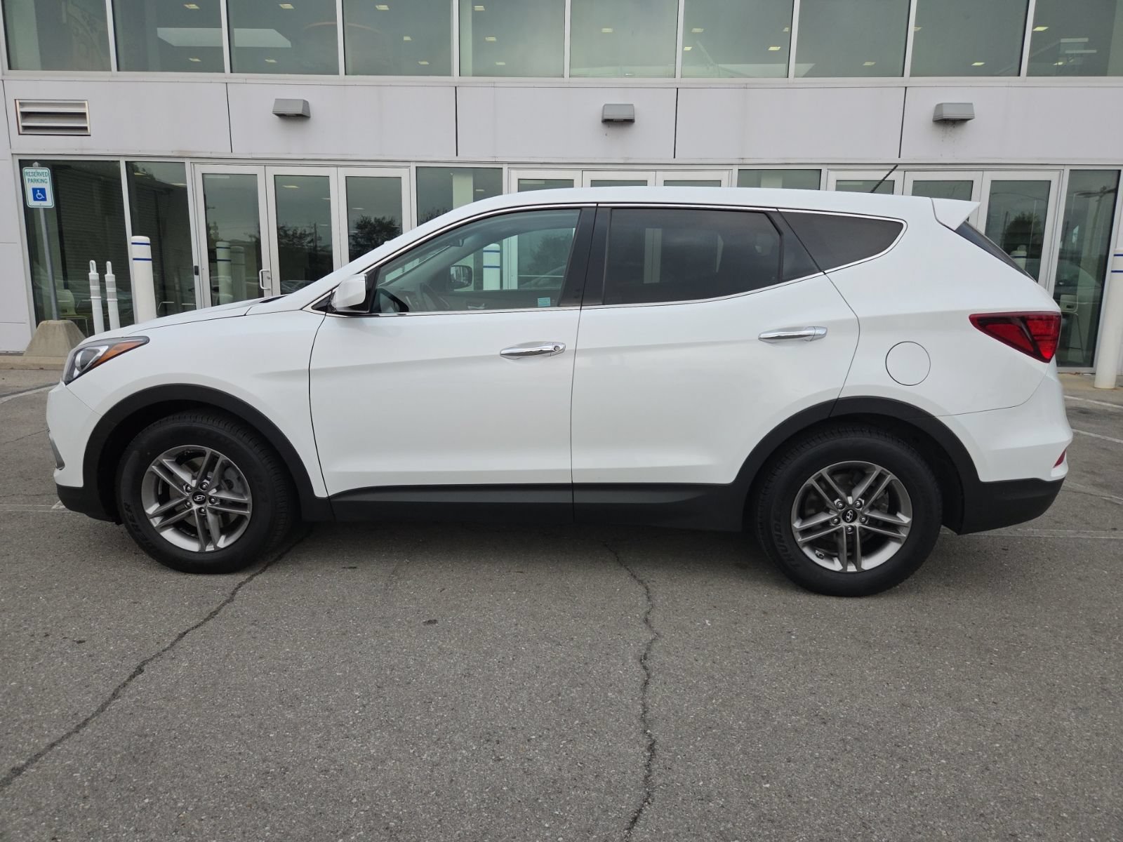 Used 2018 Hyundai Santa Fe Sport FWD image 12