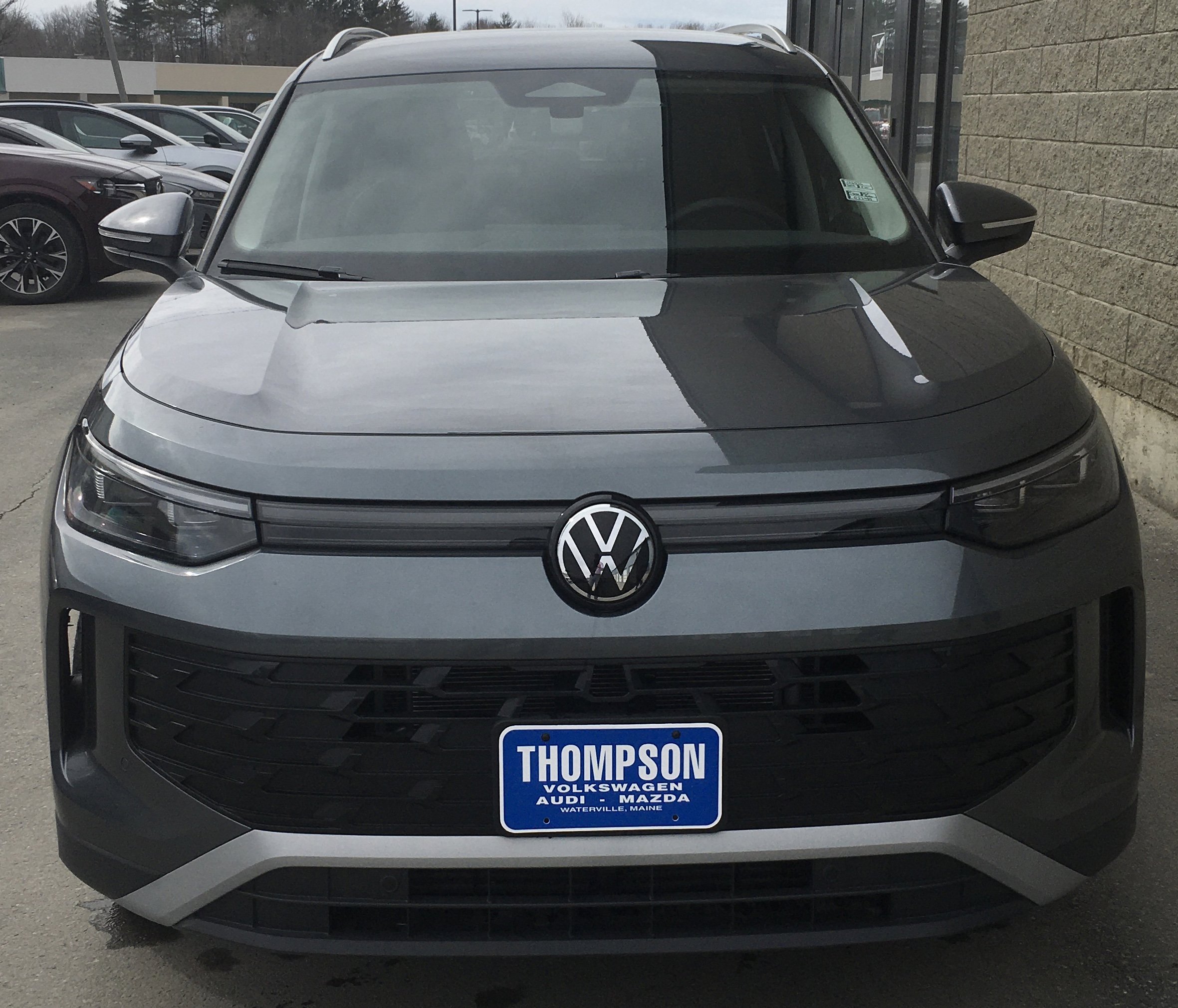 New 2026 Volkswagen Tiguan SE AWD/4WD image 2