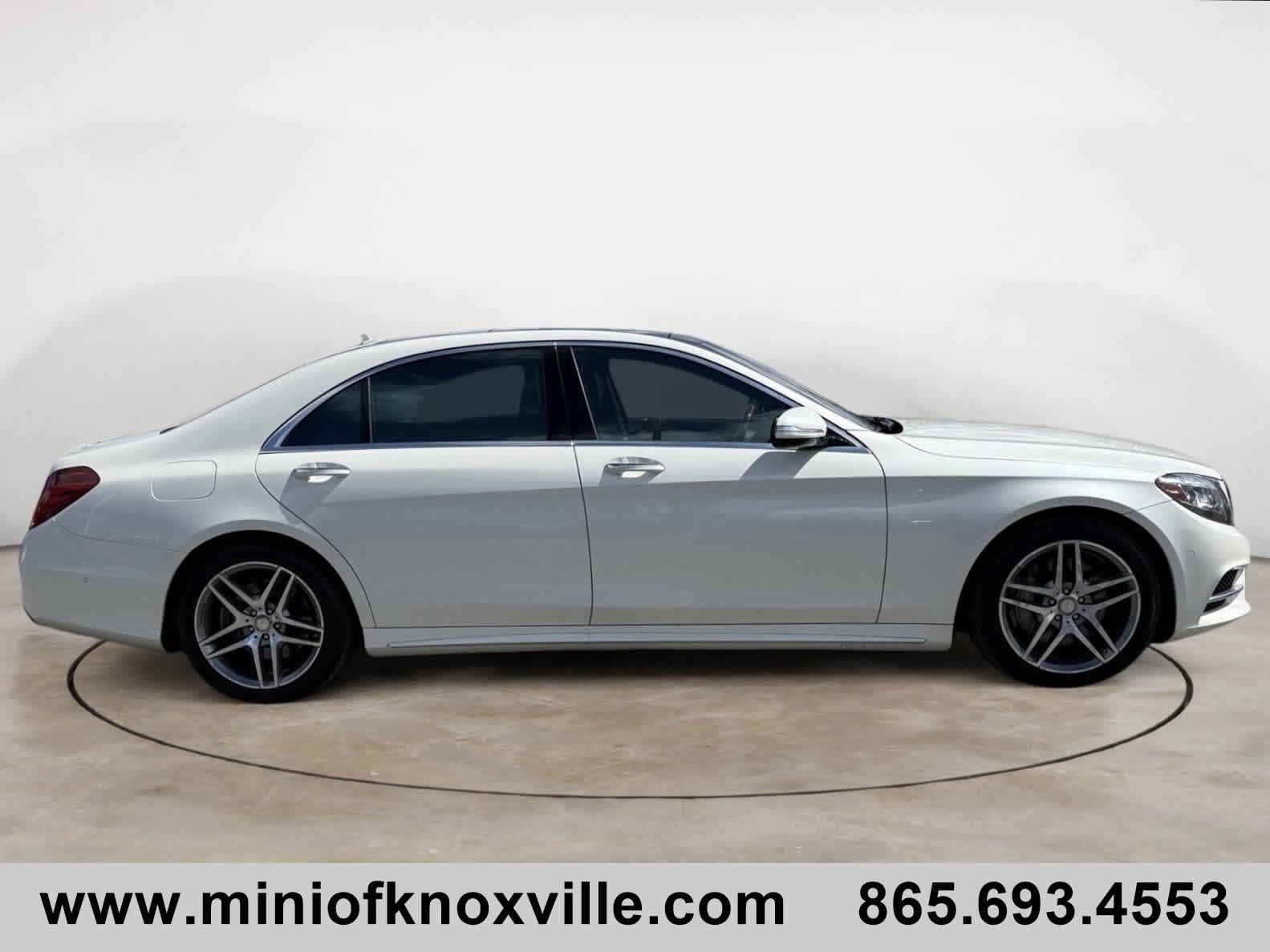 Used 2014 Mercedes-Benz S 550 Sedan w/ Sport Package w/ Sport Package image 2