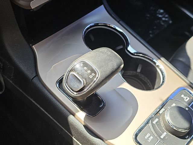 Used 2014 Jeep Grand Cherokee Summit AWD/4WD image 15