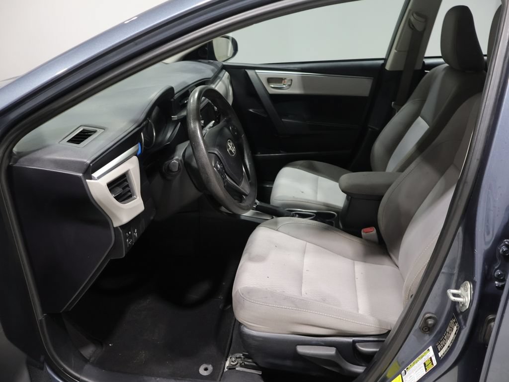 Used 2014 Toyota Corolla LE FWD image 9