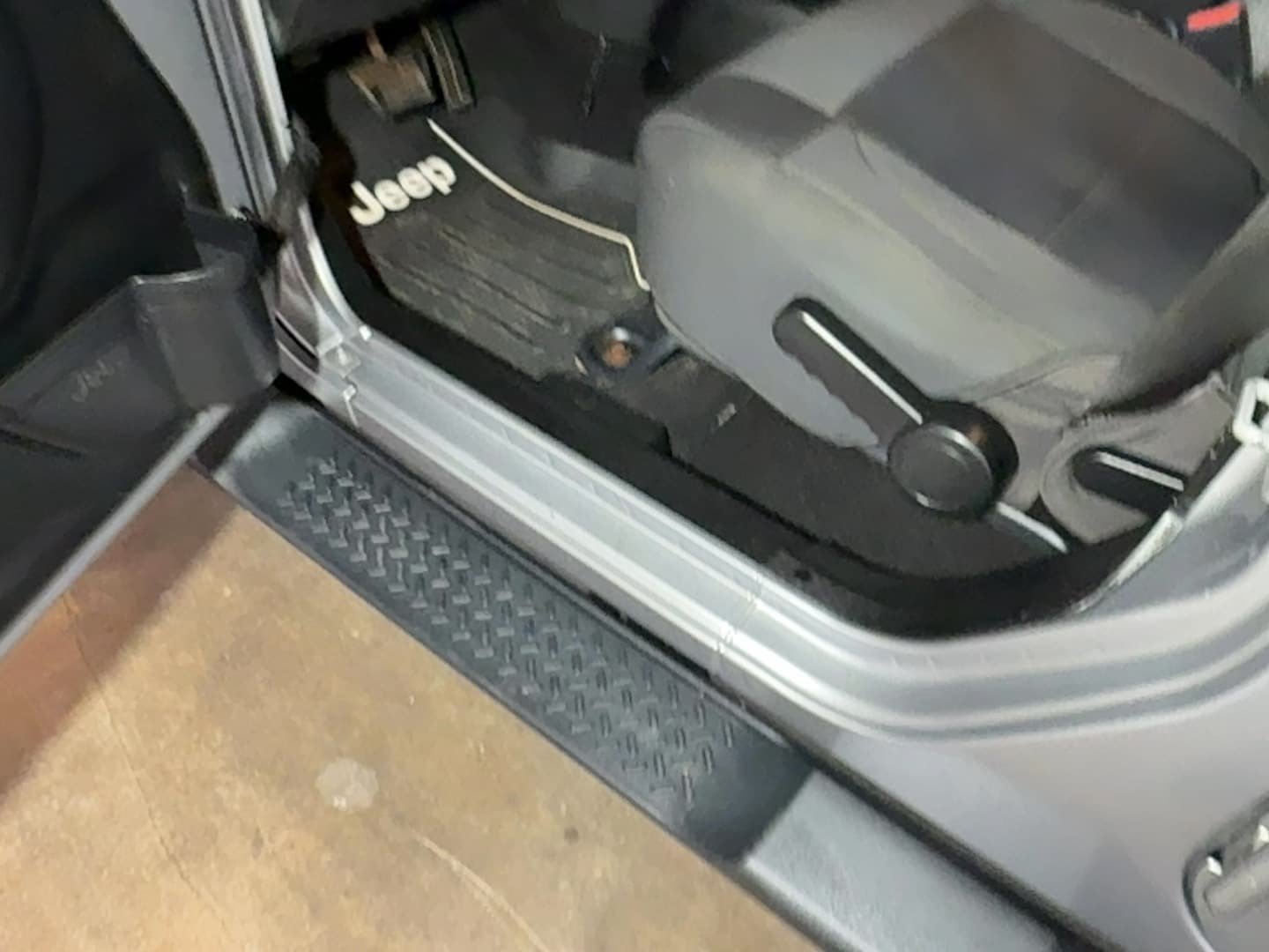 Used 2013 Jeep Wrangler Unlimited Sport AWD/4WD image 32