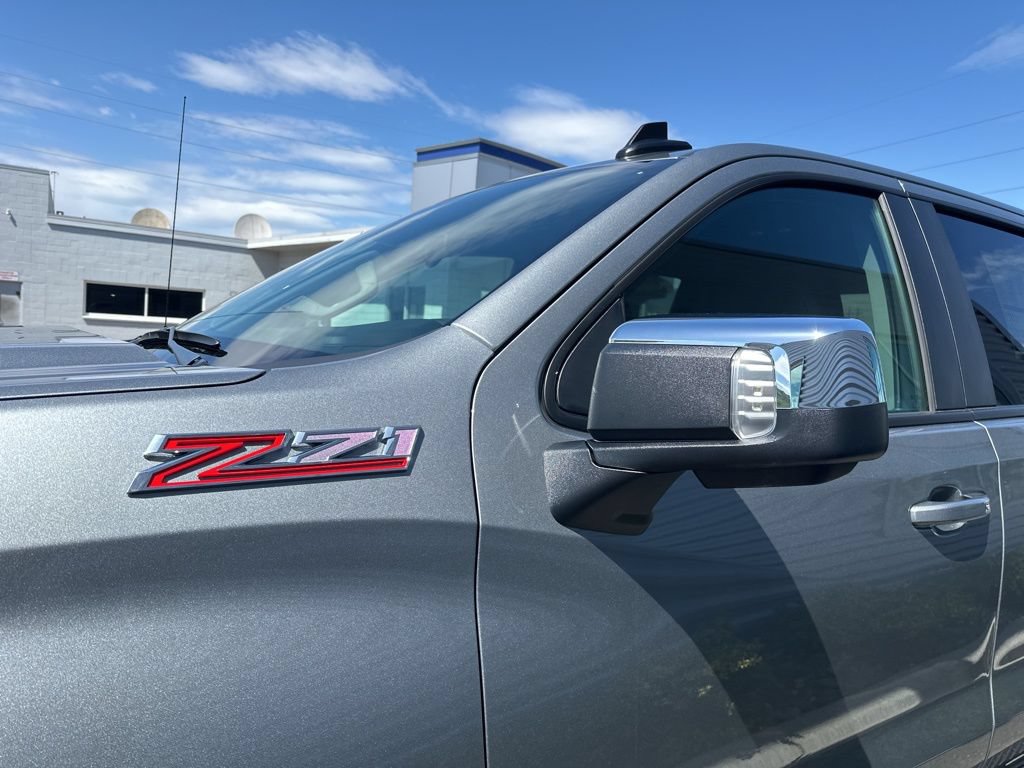 New 2026 Chevrolet Silverado 1500 LT w/ Z71 Off-Road Package AWD/4WD image 13