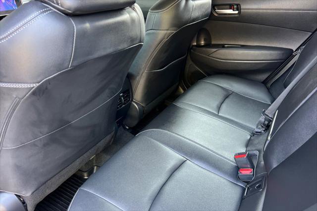 Certified 2023 Toyota Corolla Cross XLE w/ Convenience Package FWD image 4