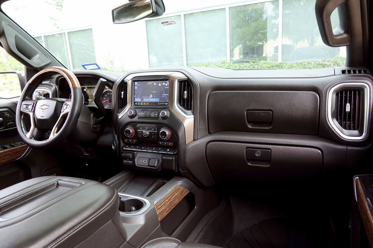 Used 2020 Chevrolet Silverado 1500 High Country AWD/4WD image 7