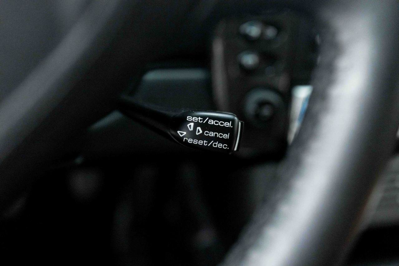 Used 2002 Porsche 911 Turbo AWD/4WD image 63