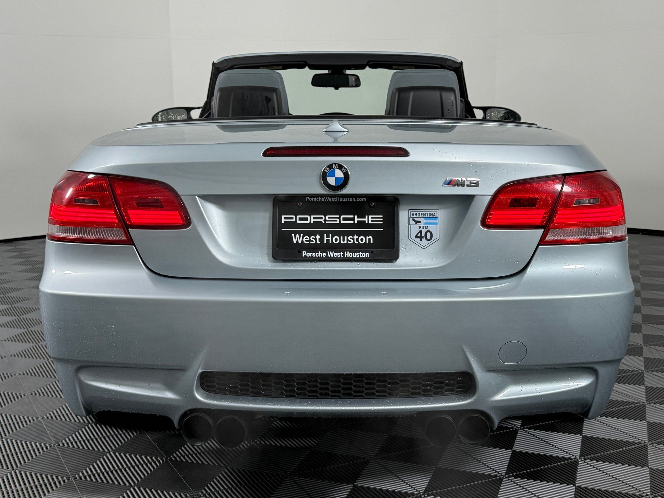 Used 2010 BMW M3 Convertible image 10