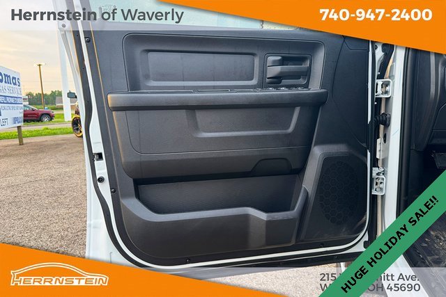 Used 2024 RAM 2500 Tradesman w/ Chrome Appearance Group image 15