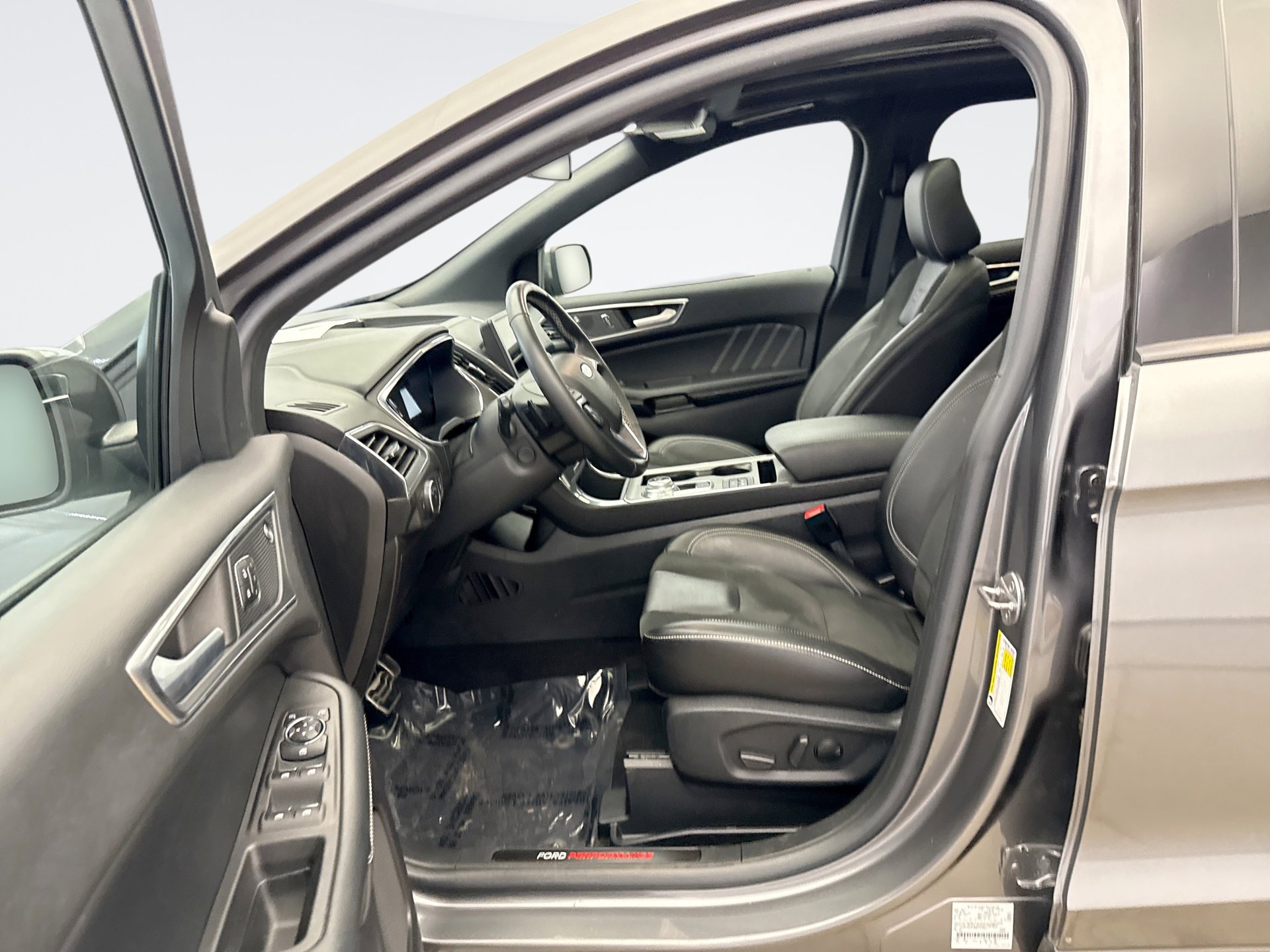 Used 2021 Ford Edge ST w/ Equipment Group 401A AWD/4WD image 10