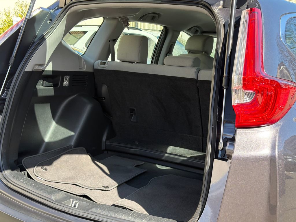 Used 2017 Honda CR-V LX image 8