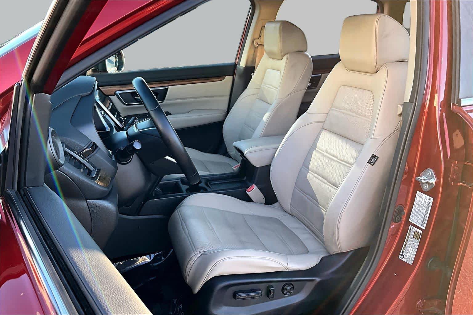 Used 2017 Honda CR-V Touring image 8