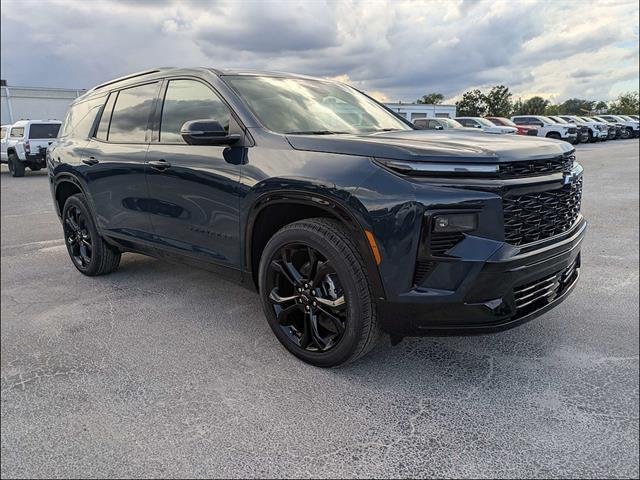 New 2027 Chevrolet Traverse RS w/ LPO, Floor Liner Package FWD image 5