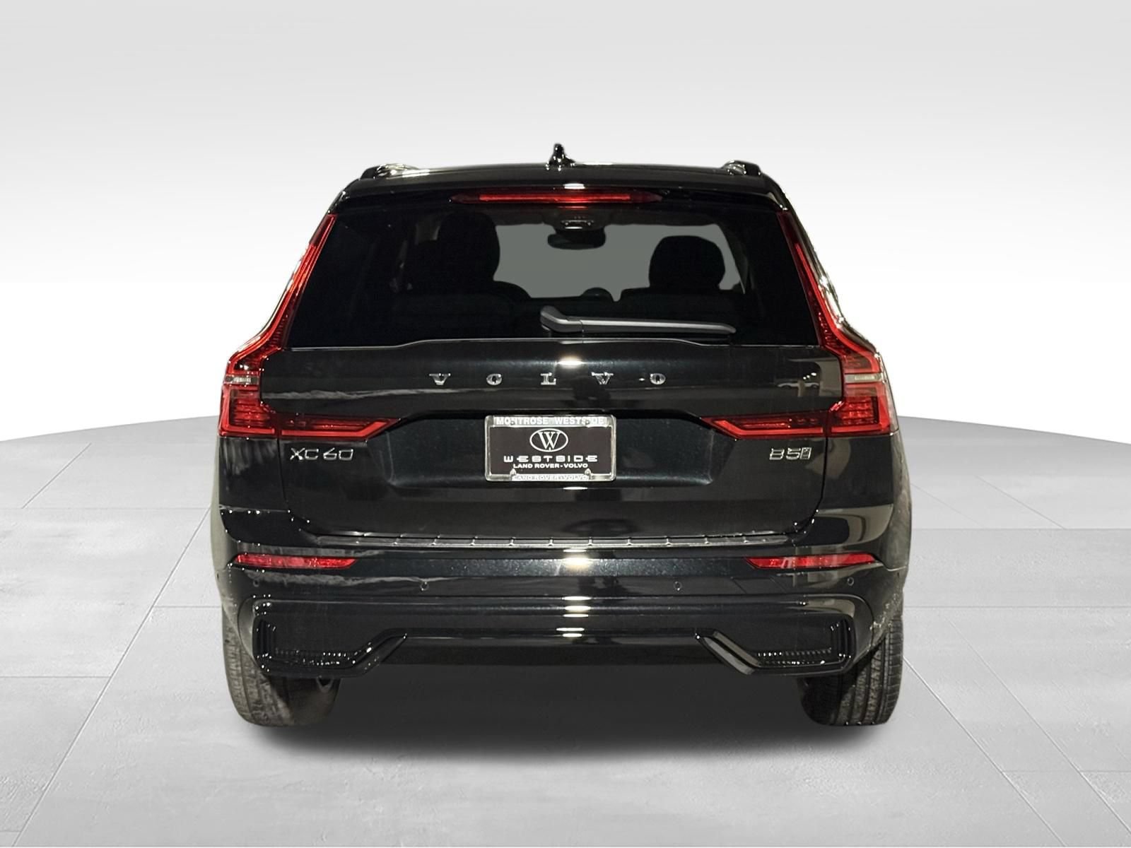 New 2026 Volvo XC60 B5 Plus w/ Protection Package Premier AWD/4WD image 6