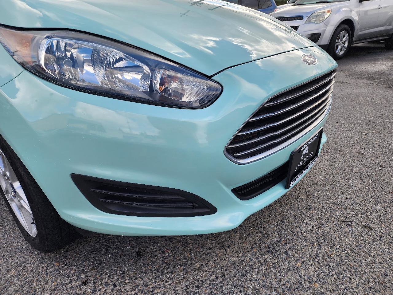 Used 2018 Ford Fiesta SE image 29