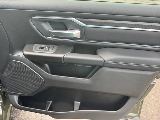 New 2026 RAM 1500 Big Horn AWD/4WD image 13