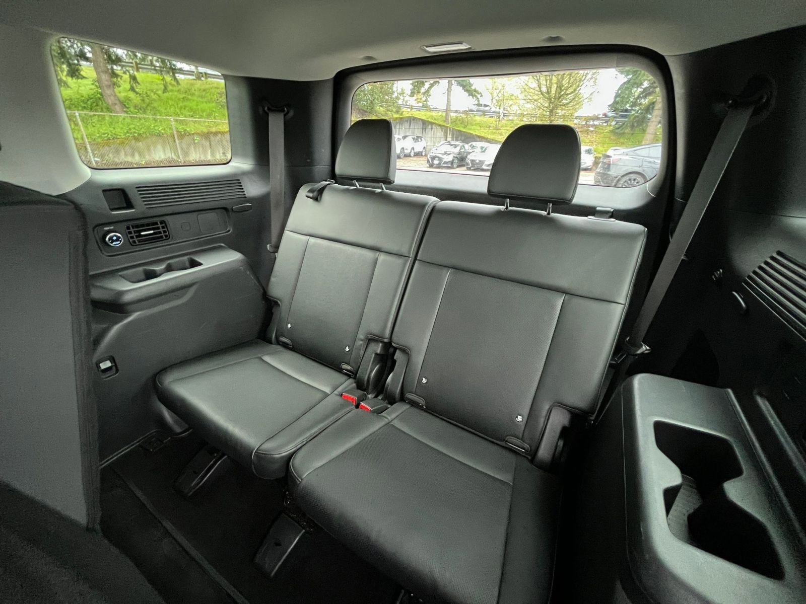 Used 2025 Hyundai Santa Fe SEL AWD/4WD image 31