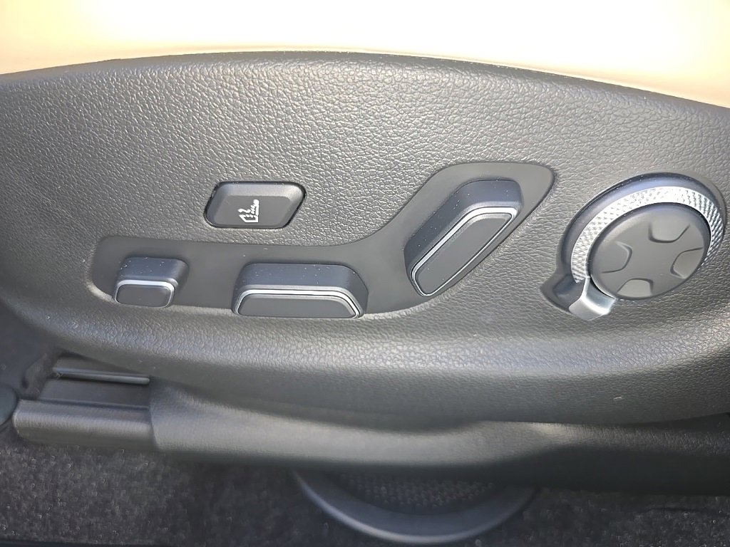 Used 2026 Genesis GV70 3.5T Sport Prestige image 22