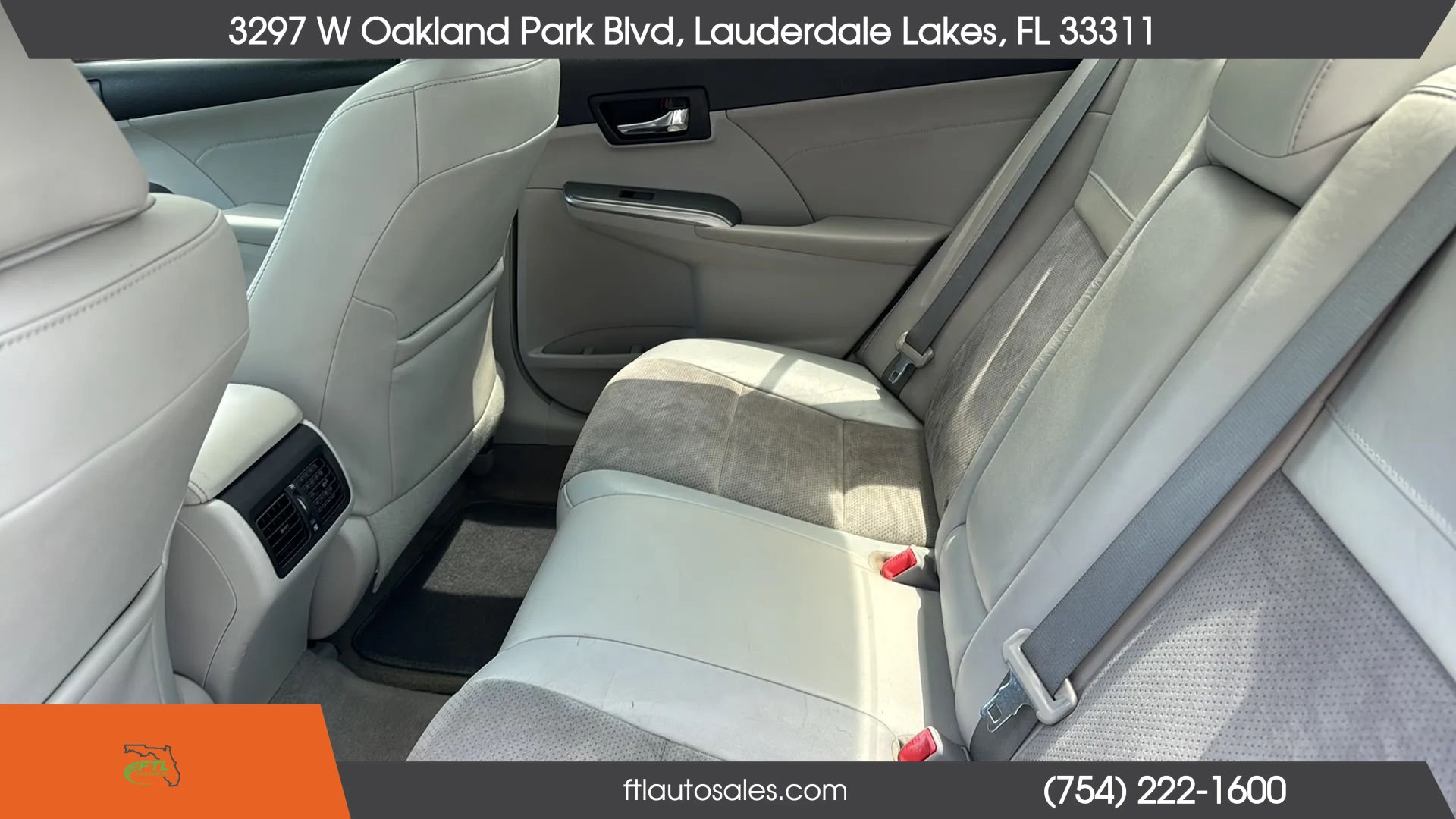 Used 2013 Toyota Camry XLE w/ Leather Pkg FWD image 30