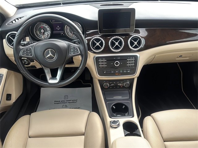 Used 2016 Mercedes-Benz GLA 250 image 17