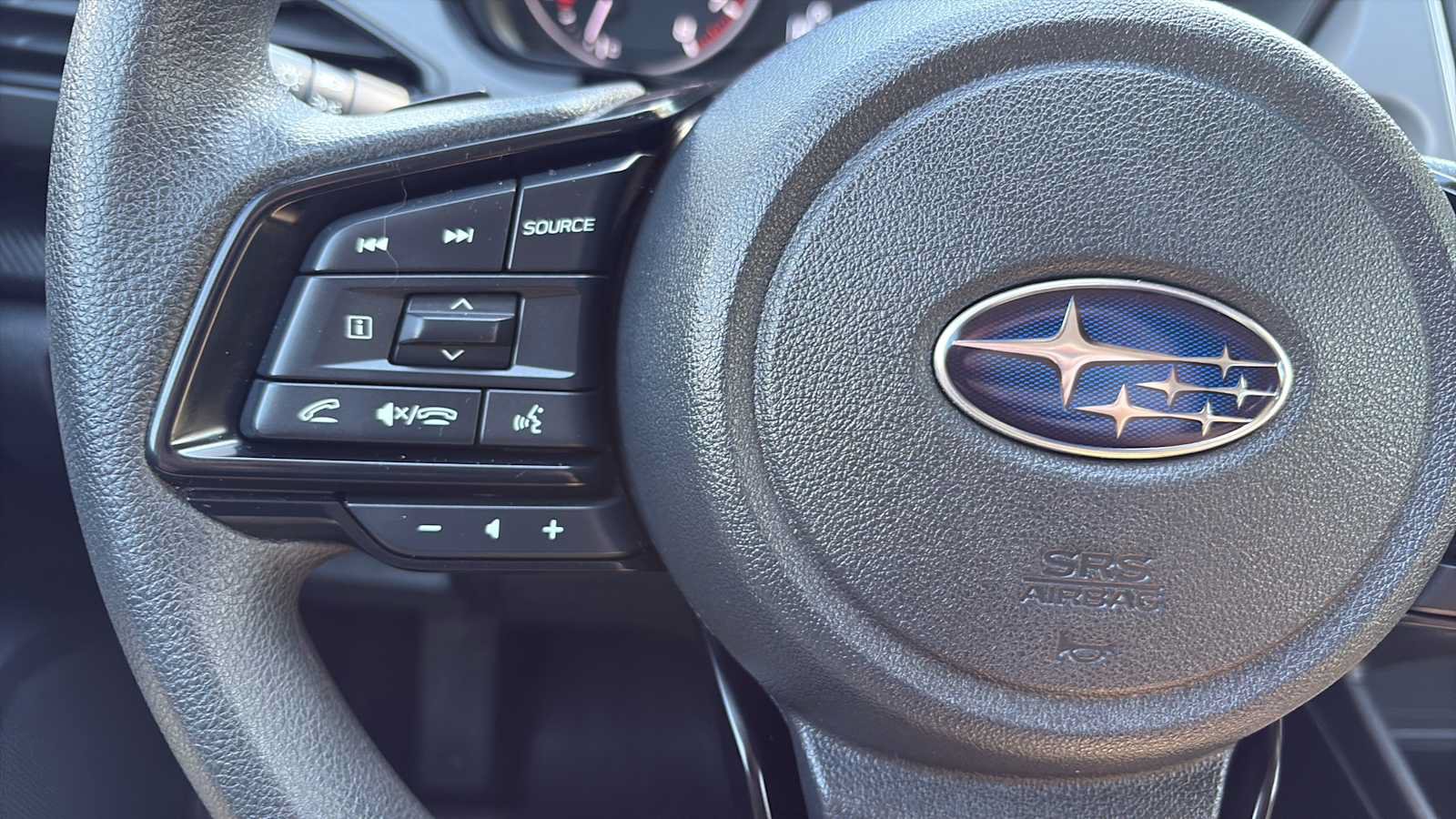 Used 2024 Subaru Crosstrek 2.0i Premium AWD/4WD image 9