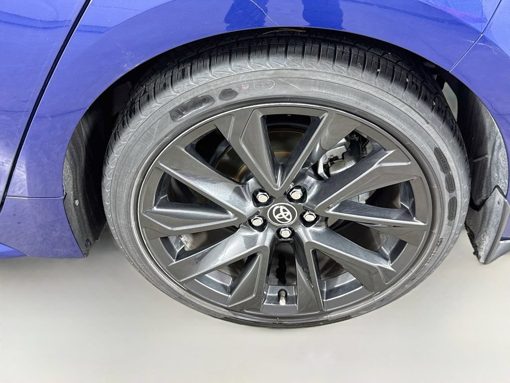 Used 2025 Toyota Corolla XSE FWD image 31
