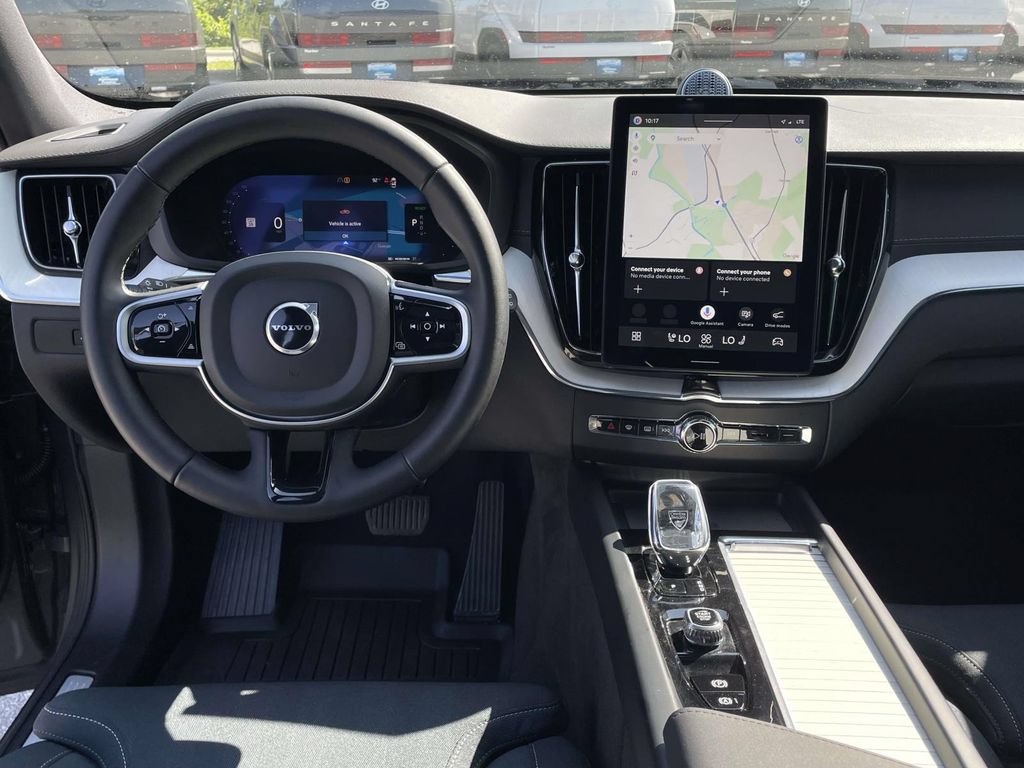 Used 2026 Volvo XC60 T8 Ultra AWD/4WD image 4