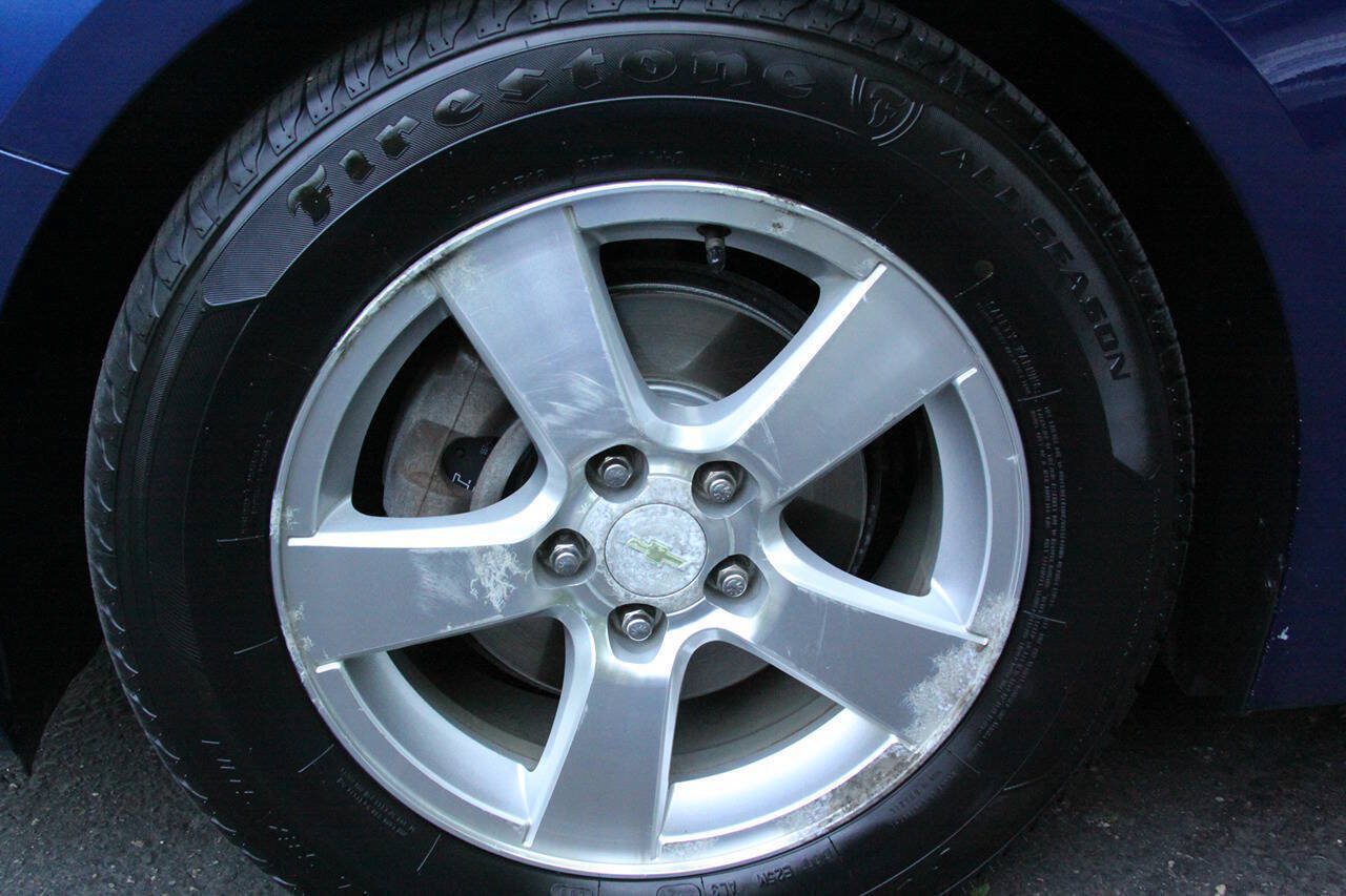 Used 2012 Chevrolet Cruze LT FWD image 34