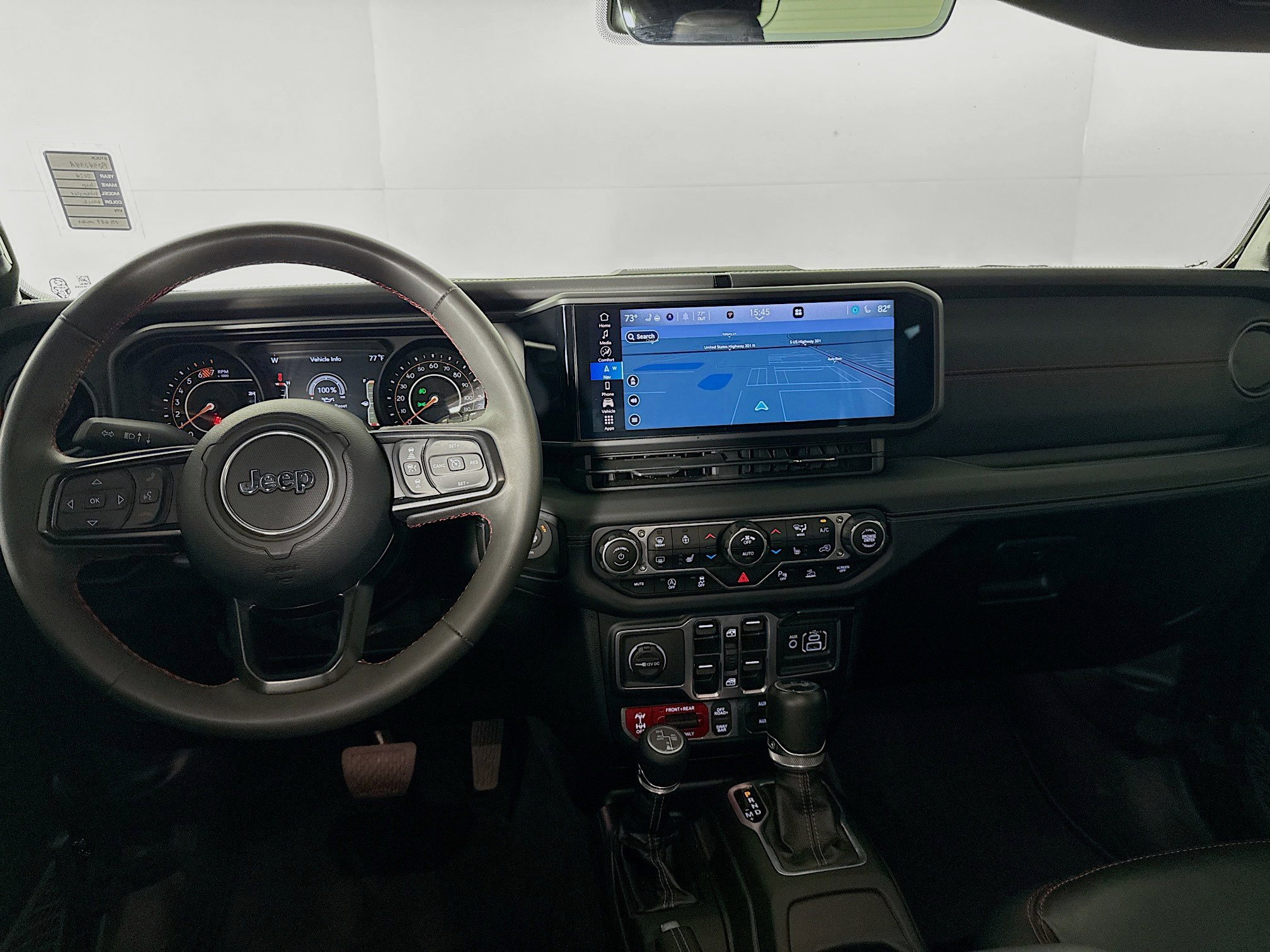 Used 2024 Jeep Wrangler Unlimited Rubicon image 26