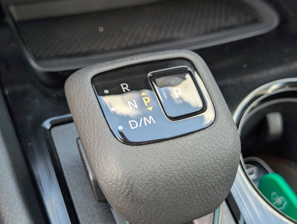 New 2026 Nissan Rogue SV image 25