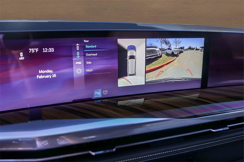 Certified 2025 Cadillac Escalade Sport Platinum w/ LPO, ONYX Package image 17