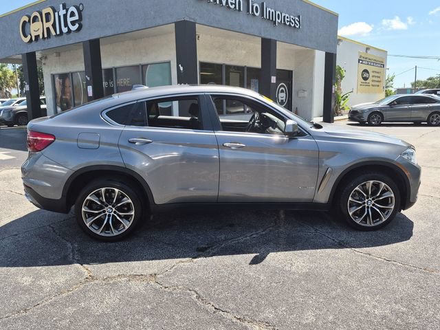 Used 2018 BMW X6 xDrive50i AWD/4WD image 4