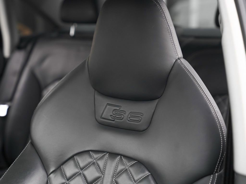 Used 2016 Audi S6 Prestige w/ Prestige Package image 36