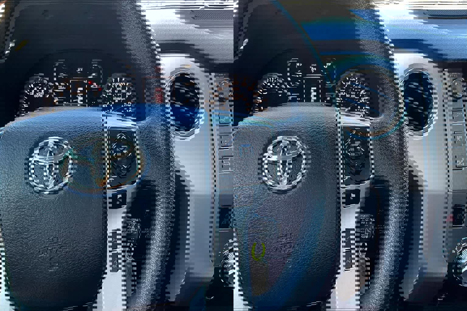 Used 2019 Toyota Tundra SR5 w/ SR5 Upgrade Package image 24