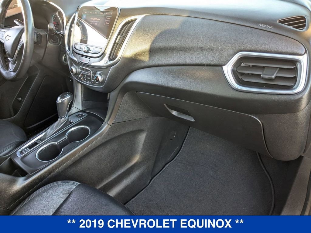 Certified 2019 Chevrolet Equinox LT image 32