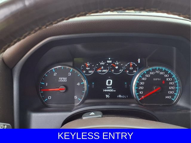 Used 2019 GMC Sierra 2500 Denali w/ Duramax Plus Package AWD/4WD image 15