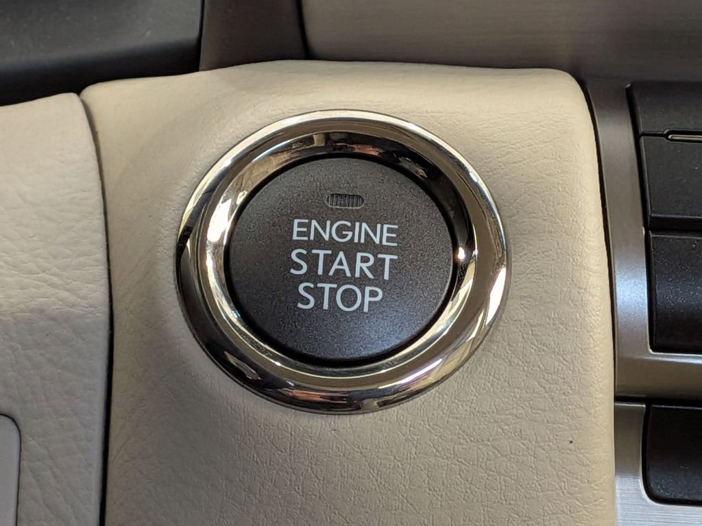 Used 2014 Lexus LS 460 AWD w/ Comfort Package image 18