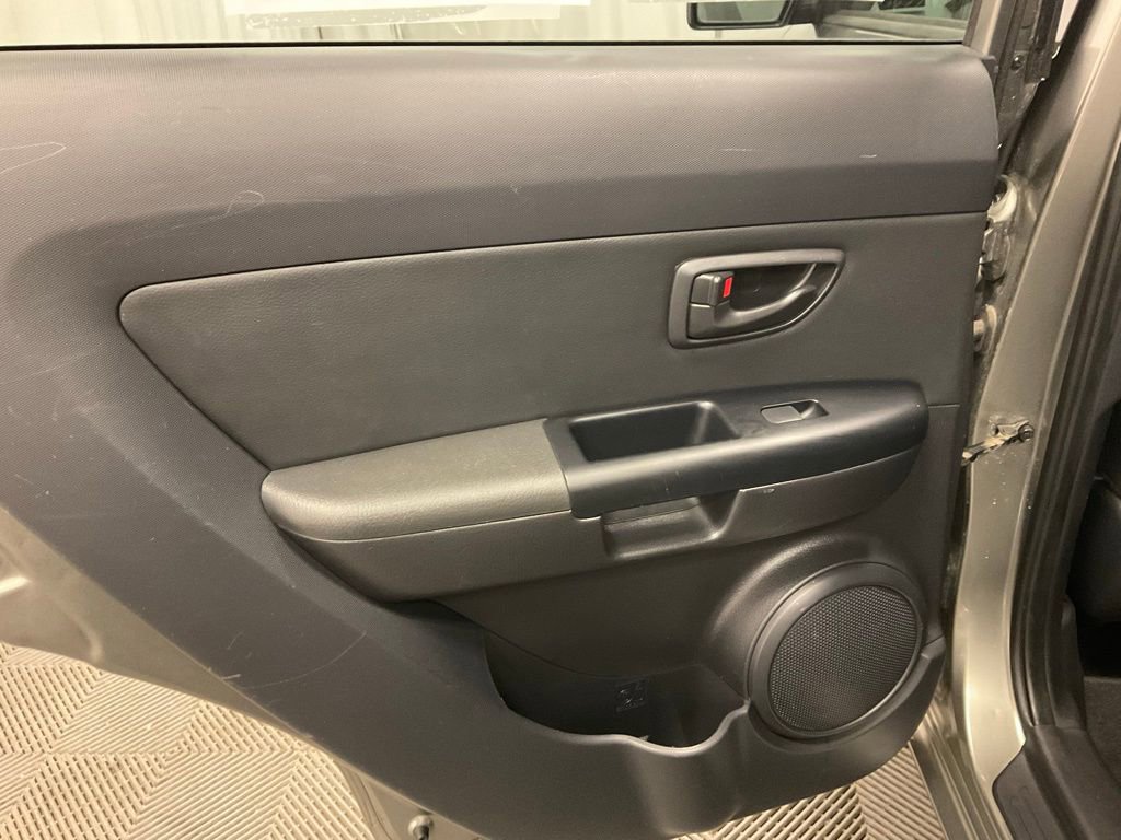 Used 2013 Kia Soul image 28
