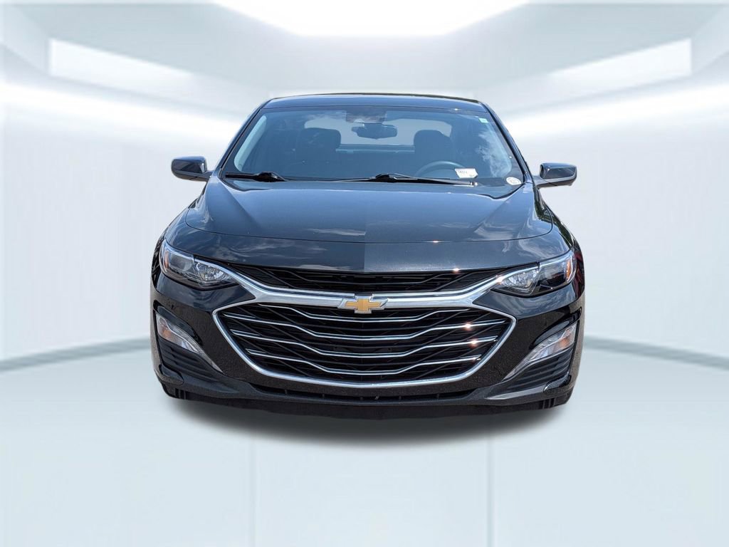 Used 2025 Chevrolet Malibu LT FWD image 11